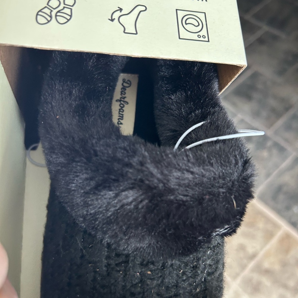 Dearfoams Black Memory Foam Slippers
